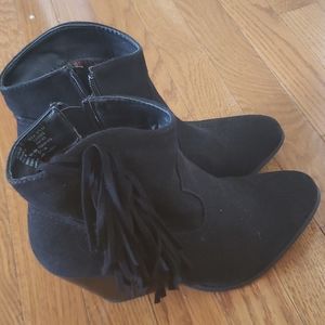 Flex West Black Booties Sz 8.5